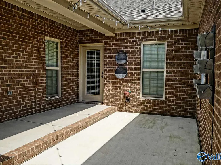 551 W Mossyleaf Dr — Photo 19