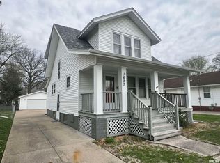 1837 Baird Ave, Galesburg, IL 61401