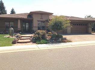 621 Rustic Ranch Ln, Lincoln, CA 95648