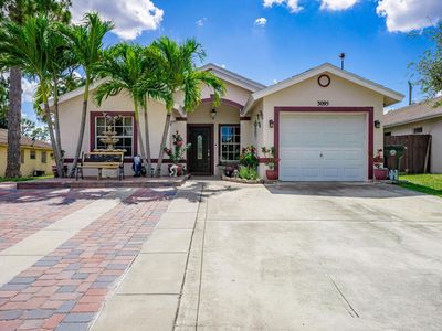 3095 Swain Blvd, Greenacres, FL, 33463