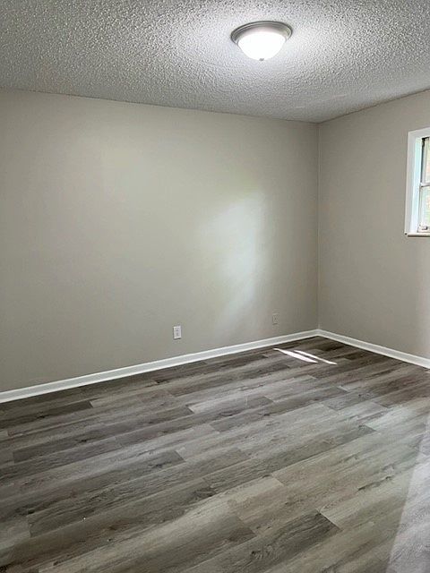 2nd image of 2919 Conner Dr