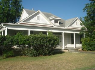 405 Front St, Comfort, TX 78013