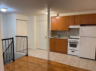 75-45 113th St #1A, Forest Hills, NY 11375
