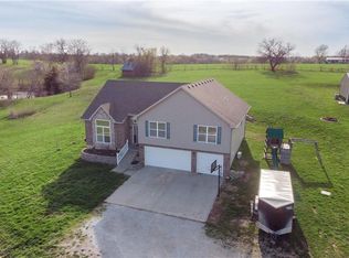 7475 Burton Rd, Odessa, MO 64076