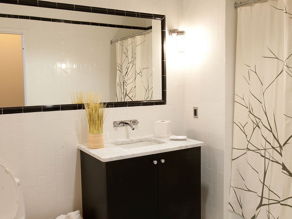 2nd image of 1004 Broad St APT 201