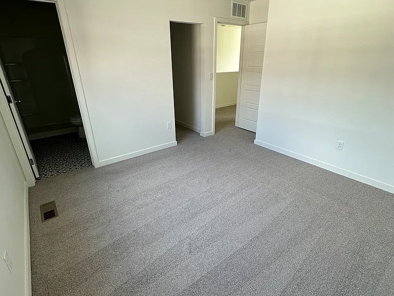 245 Cardinal St — Photo 6
