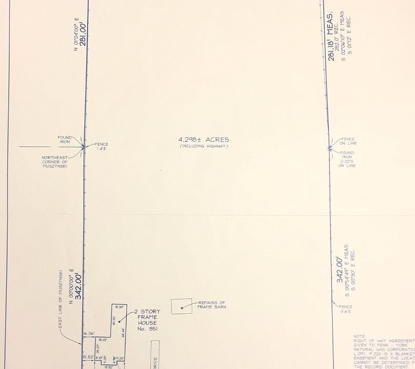 2nd image of 851 Sumner Rd