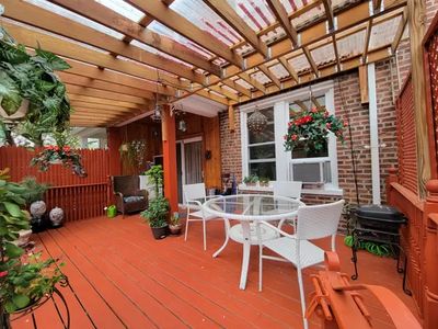 19506 37th Ave, Flushing, NY, 11358
