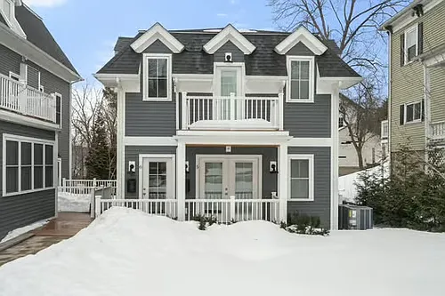 68 Chestnut St #E Photo 1