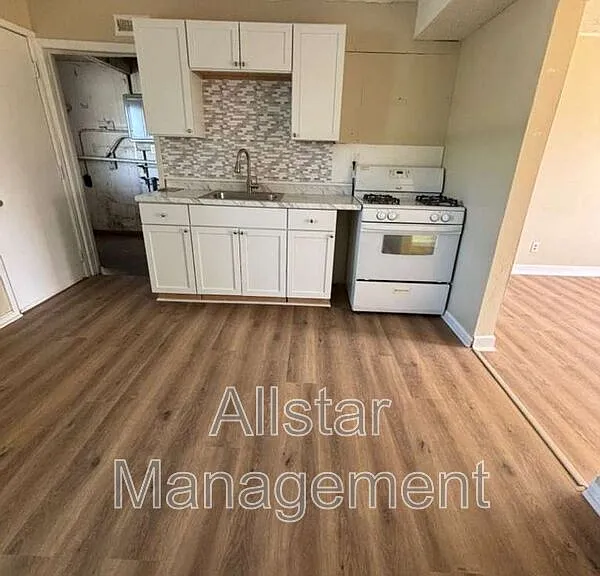 938 S Central Dr — Photo 16