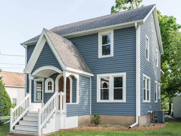 715 Madison Ave, Fort Atkinson, WI 53538