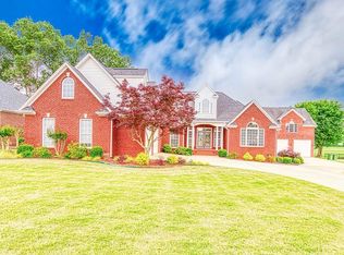 314 Lonnie Dr, Muscle Shoals, AL 35661