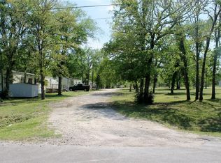 42 Catechis Rd #D, Huntsville, TX 77320