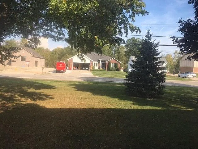 2 bed, 1.5 bath, 1025 sqft, $1,495 — Photo 4