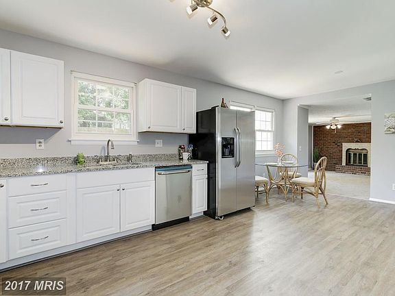 3rd image of 435 Century Vista Dr