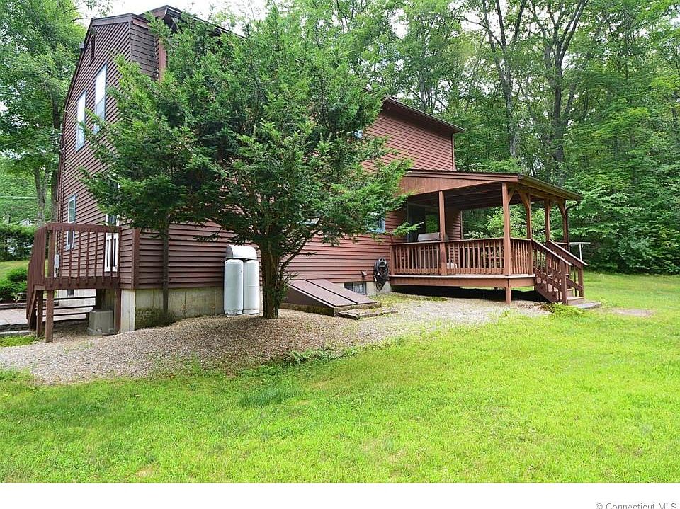 2nd image of 93 Crow Hill Rd