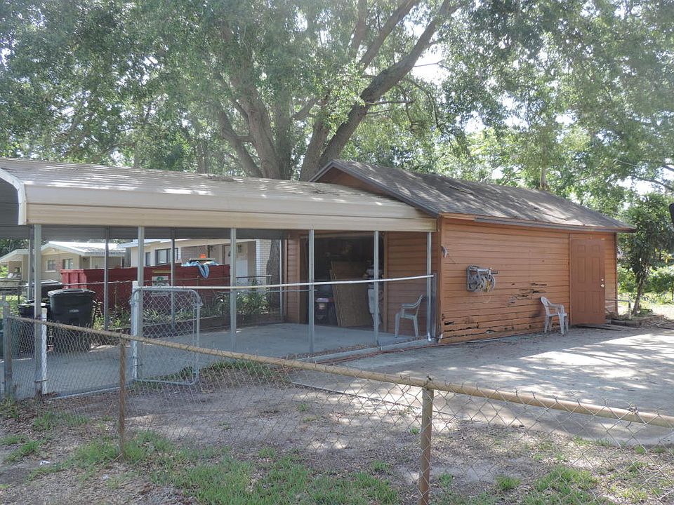 2nd image of 615 Berkshire Rd