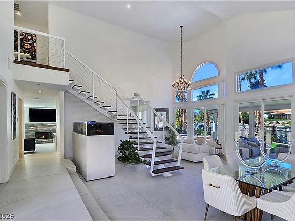 5th image of 8812 Rainbow Ridge Dr
