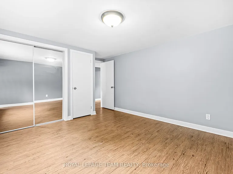 5432 Old Richmond Rd #UPPER — Photo 17