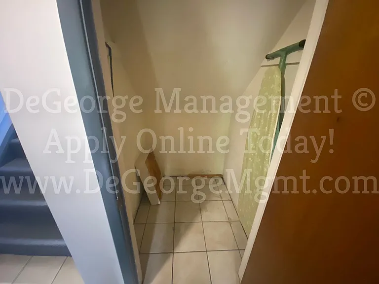 Walworth Garden Apartments — Photo 40