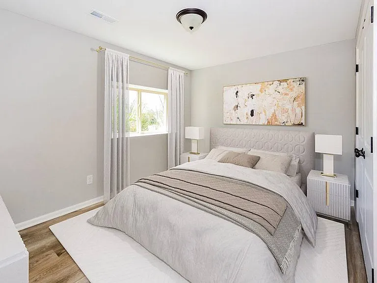 1803 SW Hilltop Ct — Photo 13