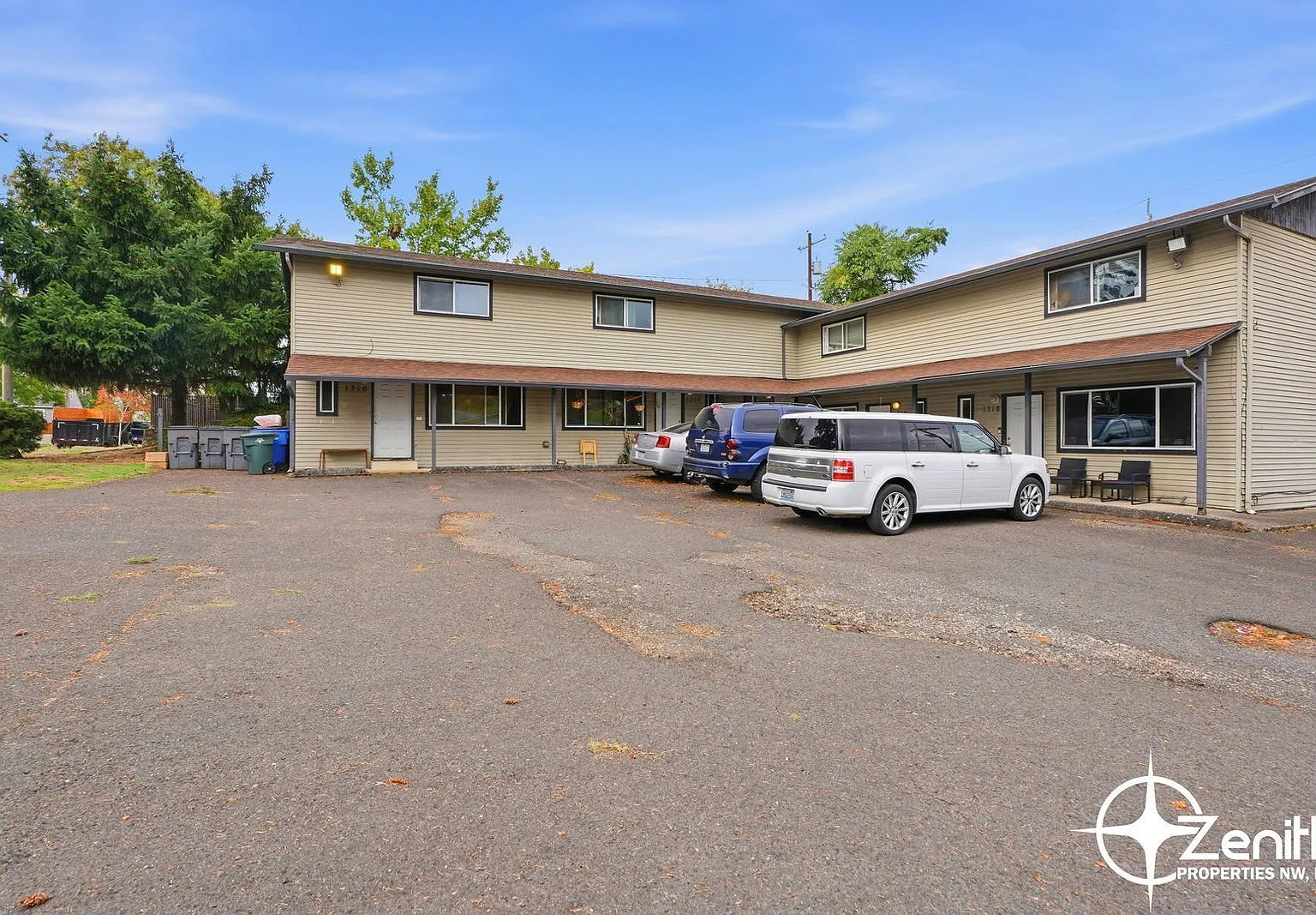 2 bed, 1.5 bath, $1,700 — Photo 1