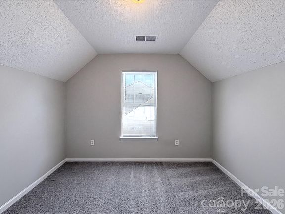 4th image of 2006 Wexford Way