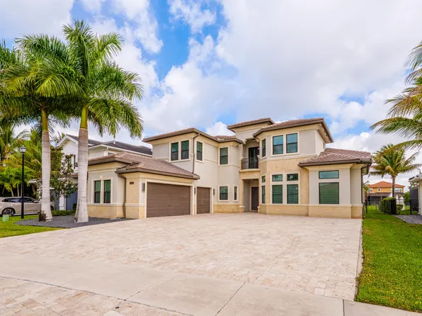 9801 Rennes Lane, Delray Beach, FL 33446