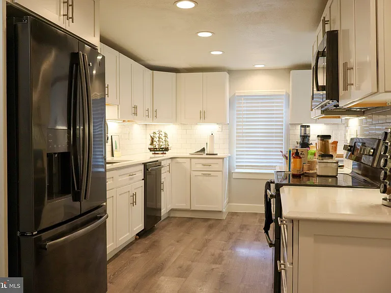 1510 Loudoun Dr — Photo 10