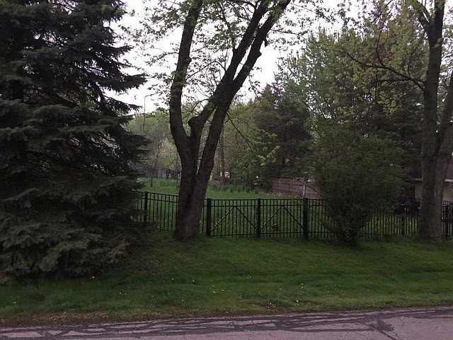 2nd image of 69th Pl