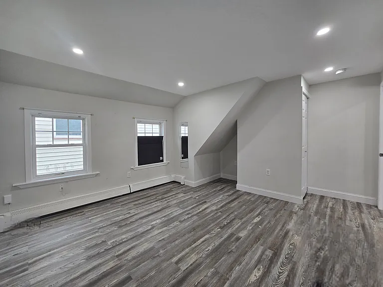 200 Norfolk St #3 — Photo 11