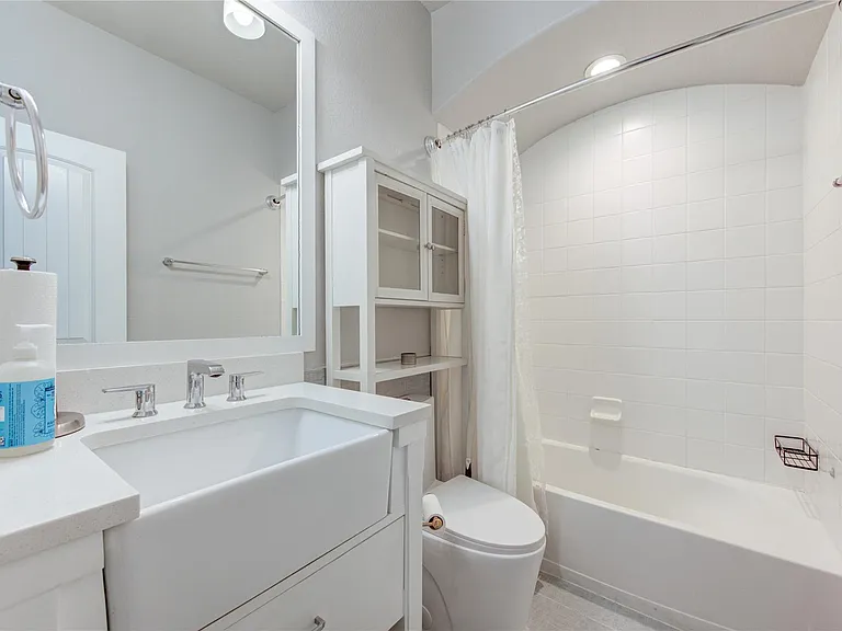 9802 Massanutten Ln — Photo 9