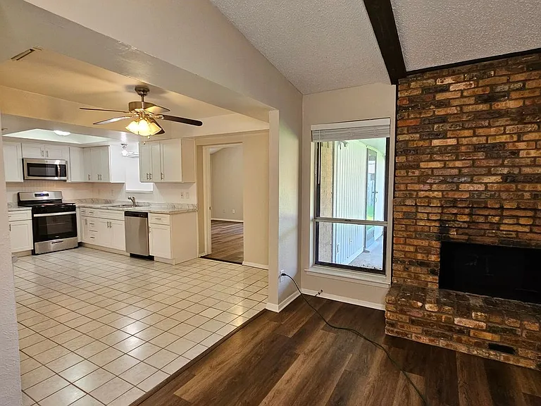 213 Melinda Dr — Photo 21
