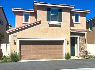 26904 Trestles Dr, Santa Clarita, CA 91351