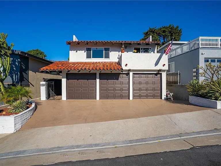 236 Avenida Serra #A — Photo 17