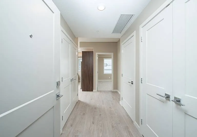 2510 104th St NW — Photo 9