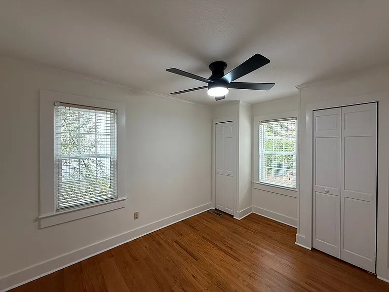 112 Donaldson St — Photo 9