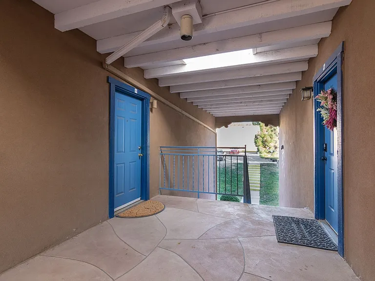 601 W San Mateo Rd #70 — Photo 29