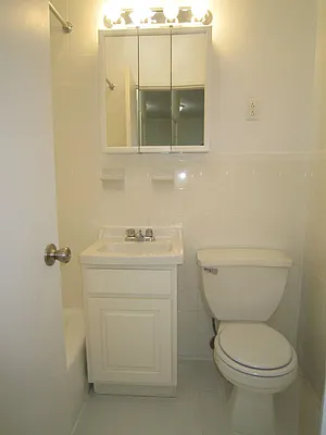Rented by Immac Realty | media 50