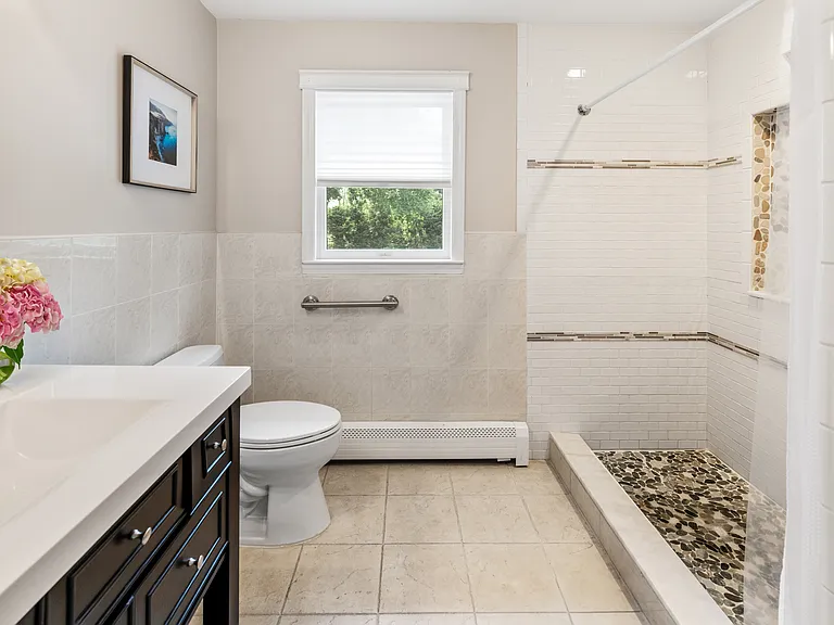 43 Shinnecock Rd — Photo 11