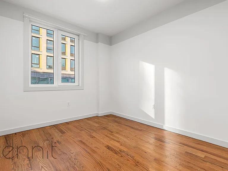 774 Lexington Ave #1A — Photo 10