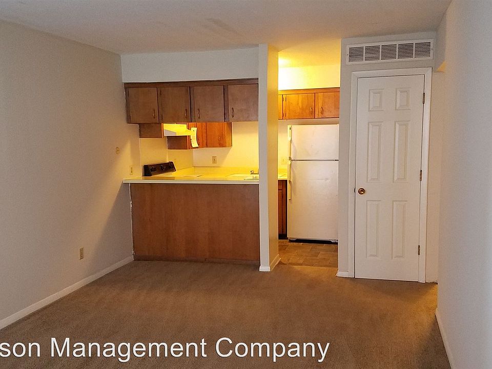 2nd image of 4423 Jarboe St APT 7