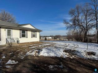 400 Noid St, Canton, SD 57013