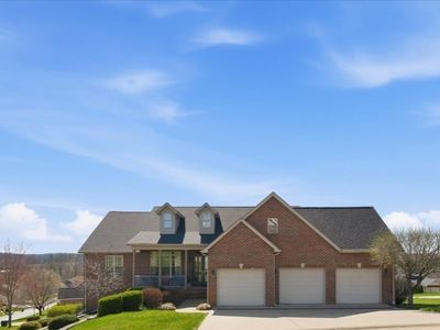 14 Freedom Dr, Parkersburg, WV, 26101