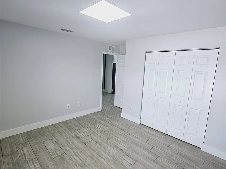 606 SW 8th Pl — Photo 17
