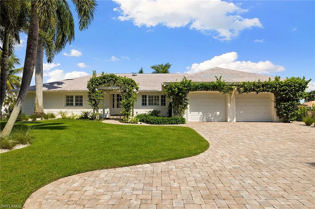 4 bed, 3.0 bath, 3119 sqft, $45,000 — Photo 4