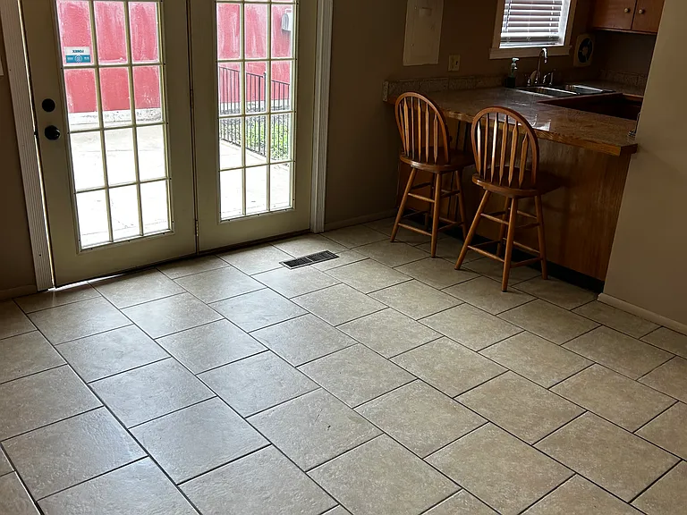 1718 Allentown Rd — Photo 8