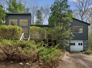 5 Cattalo Cir, East Hampton, NY 11937