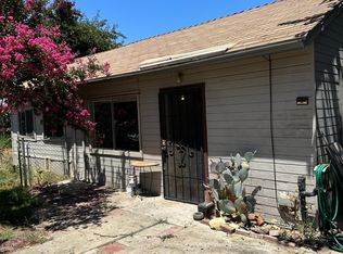 8261 E Keyes Rd, Hughson, CA 95326