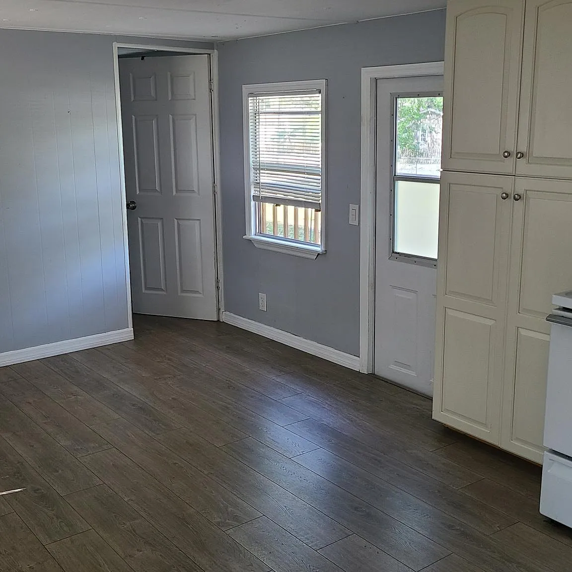 2 bed, 640 sqft, $1,350 — Photo 4